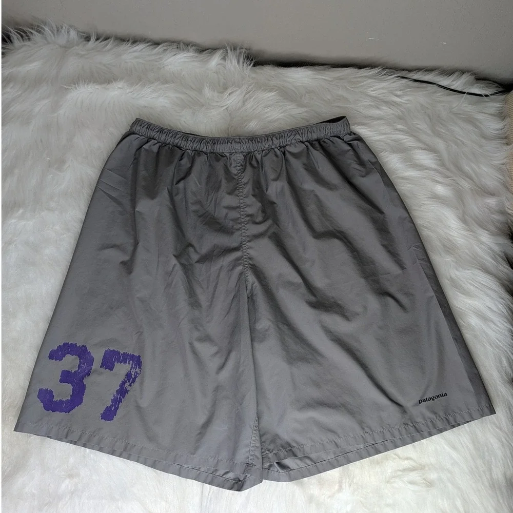 Patagonia lightweight Baggies Short Men Large Gray 7